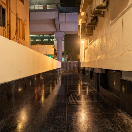 Lime Boutique B&B Gk-1 At Kailash Colony Metro , Greater Kailash Near Eros Hotel Nehru Place ニューデリー エクステリア 写真