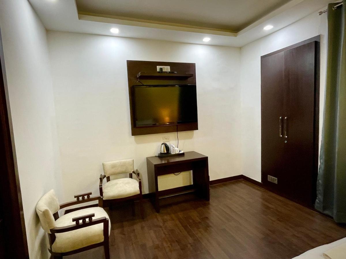 Lime Boutique B&B Gk-1 At Kailash Colony Metro , Greater Kailash Near Eros Hotel Nehru Place ニューデリー エクステリア 写真