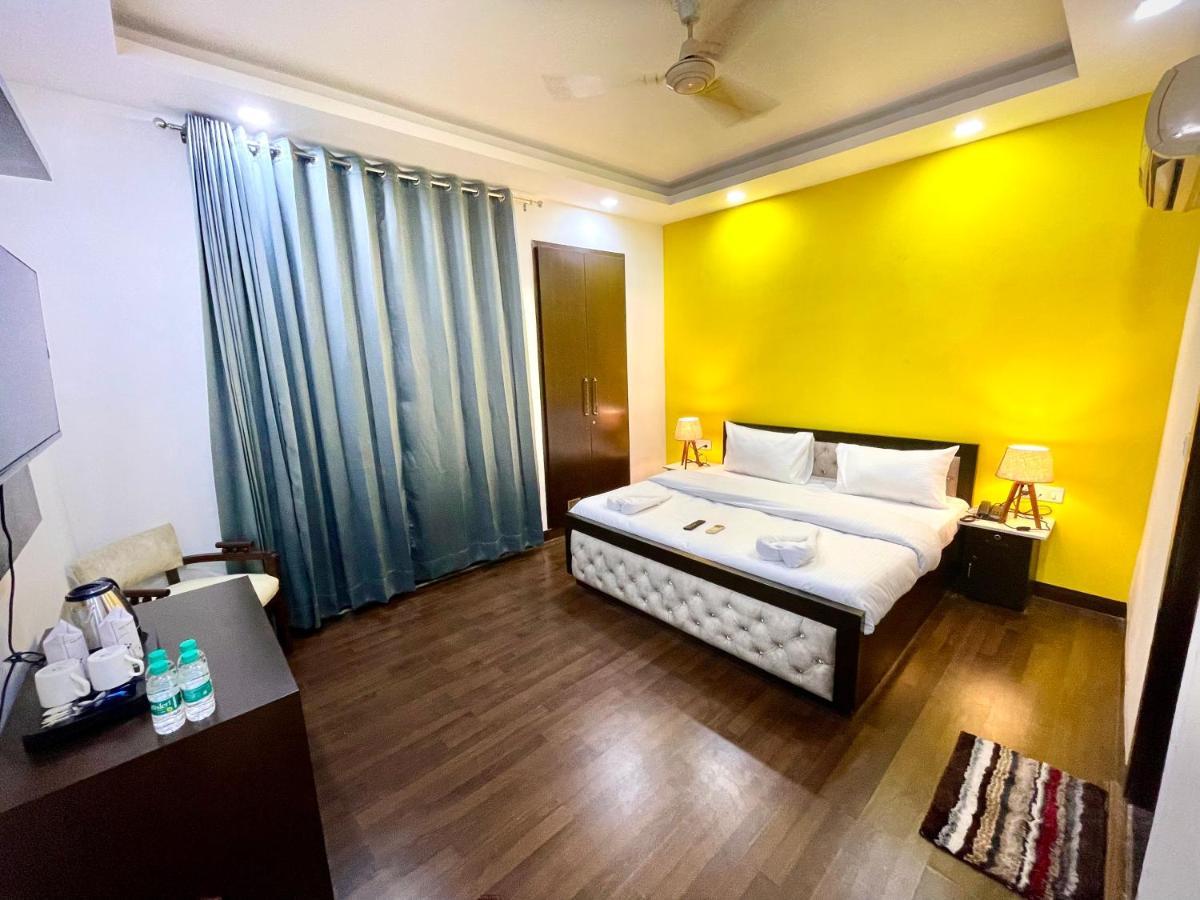 Lime Boutique B&B Gk-1 At Kailash Colony Metro , Greater Kailash Near Eros Hotel Nehru Place ニューデリー エクステリア 写真