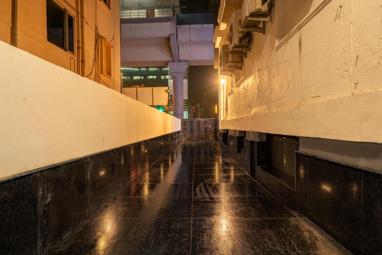 Lime Boutique B&B Gk-1 At Kailash Colony Metro , Greater Kailash Near Eros Hotel Nehru Place ニューデリー エクステリア 写真